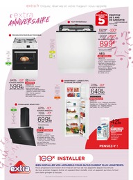 Offre Aspirateur dans le catalogue Extra du moment à la page 5