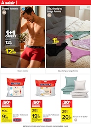 Offre Shorty femme dans le catalogue Carrefour du moment à la page 46