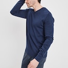 Pull jersey avec col en V bleu marine homme - La Halle Pull jersey avec col en V bleu marine homme à 12,99 € dans le catalogue La Halle