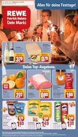 Aktueller REWE Prospekt mit Fleisch, "Dein Markt", Seite 1