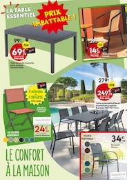 Offre Table Extensible dans le catalogue Maxi Bazar du moment à la page 9