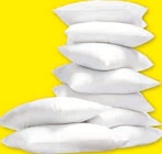 Promo Oreiller 60x60cm Moelleux à 11,90 € dans le catalogue Super U à Orange