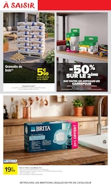 Promos Granulé Bois dans le catalogue "HAHA HALLOWEEN" de Carrefour Market Granulé Bois en promo dans le catalogue Carrefour Market à la page 55