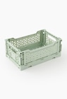Caisse de rangement pliable 24x17x11cm en plastique recyclé en promo chez Monoprix Margaret Caisse de rangement pliable 24x17x11cm en plastique recyclé dans le catalogue Monoprix Margaret