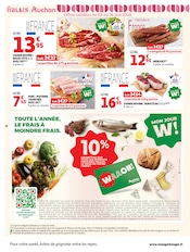Promos Viande dans le catalogue "TOUS DANS LE MATCH" de Auchan Hypermarché Viande en promo dans le catalogue Auchan Hypermarché à la page 18
