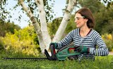 Werkers Welt Lichtenau - Akku-Heckenschere „UniversalHedgeCut 18-55“ Angebot im Prospekt Akku-Heckenschere „UniversalHedgeCut 18-55“ bei Werkers Welt im Lichtenau Prospekt für 189,00 €
