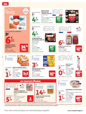 Promos Saumon Fumé dans le catalogue "La Fête De MAMAN" de Auchan Hypermarché Saumon Fumé en promo dans le catalogue Auchan Hypermarché à la page 8