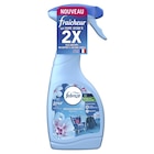 Désodorisant textile - FEBREZE en promo chez Carrefour Désodorisant textile - FEBREZE dans le catalogue Carrefour
