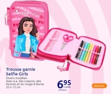 Trousse garnie - Selfie Girls en promo chez Action Besançon à 6,95 €