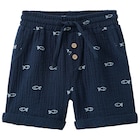 Baby Musselin-Shorts mit Fisch-Print bei Ernstings family im Prospekt  für 12,99 €