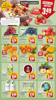 Erdbeeren im REWE Prospekt "Dein Markt" mit 32 Seiten (Erfurt)