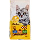 Croquettes pour chats adultes Vitalive - CARREFOUR COMPANINO dans le catalogue Carrefour Market