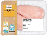 REWE - Frisches Hähnchen-Brustfilet Angebot im Prospekt Frisches Hähnchen-Brustfilet bei REWE im Prospekt "" für 6,99 €