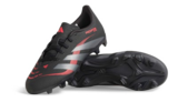 Chaussures Predator Club FG/MG Junior - ADIDAS en promo chez Sport 2000 Chaussures Predator Club FG/MG Junior - ADIDAS dans le catalogue Sport 2000