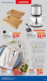 Champagne en promo dans le catalogue Lidl à la page 35