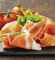 Plateau de jambon cru - Casino Supermarchés à Vannes Plateau de jambon cru en promo chez Casino Supermarchés Vannes à 3,60 €