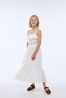 Robe longue à bretelles et broderies en coton - Monoprix Margaret Robe longue à bretelles et broderies en coton à 16,49 € dans le catalogue Monoprix Margaret