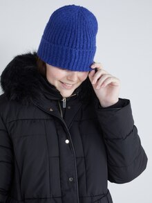 La Halle Vaujours - bonnet uni maille côtelée Promo bonnet uni maille côtelée dans le catalogue La Halle "Hiver 2020" à Vaujours