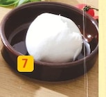 Burrata de chèvre en promo à 3,25 € chez Supermarchés Match Burrata de chèvre dans le catalogue Supermarchés Match