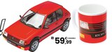 VOITURE 1/18ÈME PEUGEOT 205 GTI AVEC MUG dans le catalogue JouéClub