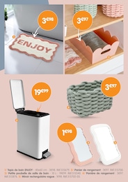 Offre Poubelle dans le catalogue B&M du moment à la page 8