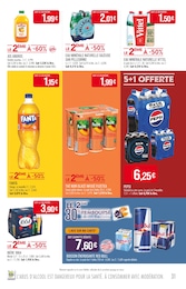 Offre Eau minérale gazeuse dans le catalogue Supermarchés Match du moment à la page 31