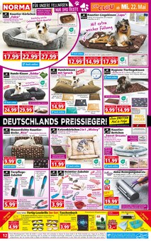 Tiernahrung im Norma Prospekt "Mehr fürs Geld" mit 16 Seiten (Erlangen)