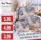 Geschenkboxen Gr. L im Angebot bei Kaufhaus Stolz in Kiel Geschenkboxen Gr. L Angebote von Tony Brown bei Kaufhaus Stolz Kiel für 3,99 €