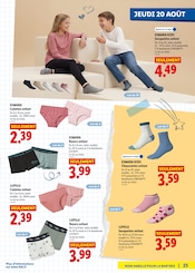 Promos Chaussettes dans le catalogue "Préparez la rentrée !" de Lidl Chaussettes en promo dans le catalogue Lidl à la page 25