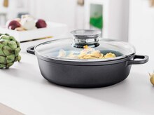 Servierpfanne von ELO bei porta Möbel Servierpfanne von ELO für 19,95 € bei porta Möbel im Prospekt "porta! Dinner with Friends. Klassiker & Trends für Ihren Esstisch!"