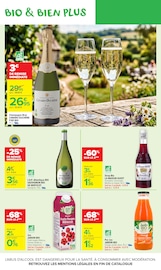 Promos Champagne dans le catalogue "AVEC LE Club GOÛTEZ AU BIO LE MOINS CHER DE FRANCE" de Carrefour Market Champagne en promo dans le catalogue Carrefour Market à la page 17