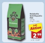 Holzkohle im Angebot bei combi in Wilhelmshaven Holzkohle Angebote von Grill Republic bei combi Wilhelmshaven für 2,99 €