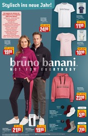 Aktueller REWE Prospekt mit Socken, "Dein Markt", Seite 30
