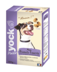 2 + 1 offert sur les friandises pour chien (toutes races) yock plaisir biscuits ou dental sticks - YOCK dans le catalogue Point Vert