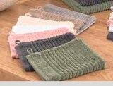 Waschhandschuh von  im aktuellen V-Markt Prospekt für 1,49 €