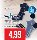 Aktuelle Schuhe Angebote bei Kaufhaus Stolz in Rostock Aktuelles Herren-Sneaker Angebot bei Kaufhaus Stolz in Rostock ab 4,99 €