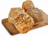 Weltmeister-, Sonnenblumen- oder Kürbiskernbrötchen bei Netto Marken-Discount im Prospekt "" für 1,00 €