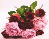 Bouquet de 8 roses et 3 pivoines à Cora dans Sarrebourg