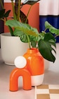 Lampe Pop U Céramique Orange en promo chez LEROY MERLIN Lampe Pop U Céramique Orange dans le catalogue LEROY MERLIN