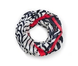 Tchibo - Bedruckter Loop-Schal Angebot im Prospekt Bedruckter Loop-Schal bei Tchibo im Prospekt "" für 9,99 €