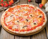 Pizza Jambon Supérieur Champignons Mozzarella - Intermarché Hyper à Poitiers Pizza Jambon Supérieur Champignons Mozzarella en promo chez Intermarché Hyper Poitiers à 2,49 €