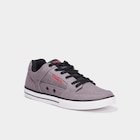 La Halle Haguenau - Promo Tennis basses en toile à lacets gris homme Promo Tennis basses en toile à lacets gris homme à 17,99 € dans le catalogue La Halle à Haguenau