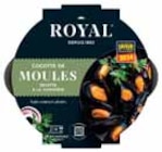 Cocotte de moules cuisinées à la marinière - ROYAL - Intermarché Cocotte de moules cuisinées à la marinière - ROYAL à 2,99 € dans le catalogue Intermarché