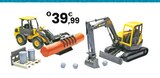 Coffret 2 engins T.P. Volvo 1/18ème avec accessoires - Volvo en promo chez JouéClub Nîmes à 39,99 €