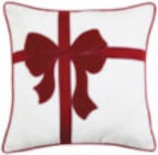Kissenhülle Traditionell im XXXLutz Prospekt Kissenhülle Traditionell von X-Mas im aktuellen XXXLutz Prospekt für 9,99 €