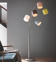 Bogenleuchte bei XXXLutz Möbelhäuser in Wiesbaden Bogenleuchte im Angebot bei XXXLutz Möbelhäuser Wiesbaden für 99,99 €