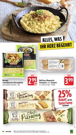 Pizza Angebote im Prospekt "EDEKA" von EDEKA auf Seite 22