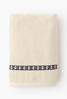 Drap de bain 70x140cm 100% coton GOTS en promo chez Monoprix Margaret Drap de bain 70x140cm 100% coton GOTS dans le catalogue Monoprix Margaret