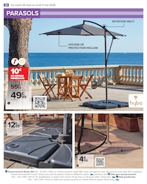 Offre Parasol Excentré dans le catalogue Carrefour du moment à la page 30