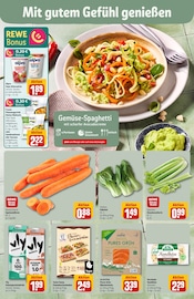 Ähnliche halbes Hähnchen Angebote im Prospekt "Dein Markt" von REWE Ähnliches Angebot bei REWE in Prospekt "Dein Markt" gefunden auf Seite 4